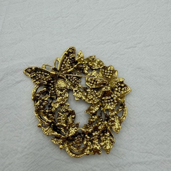 Fairy core Butterfly Brooch old Gold style - Picture 2 of 3